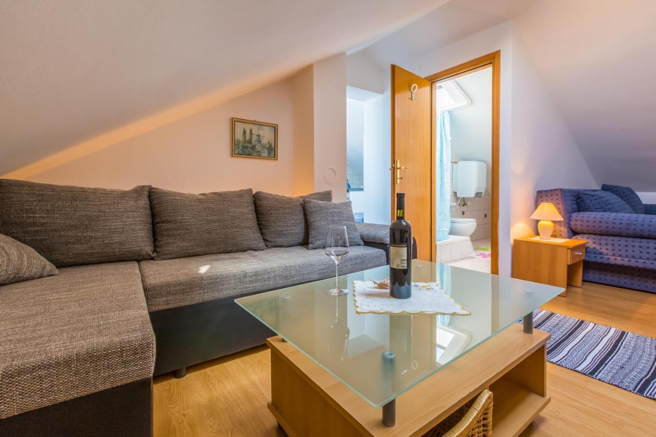 Apartmani Tena Селце Екстер'єр фото